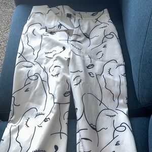 White abstract wide leg pant